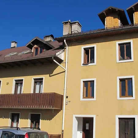 Prázdninový dům Mansarda Moro Masole